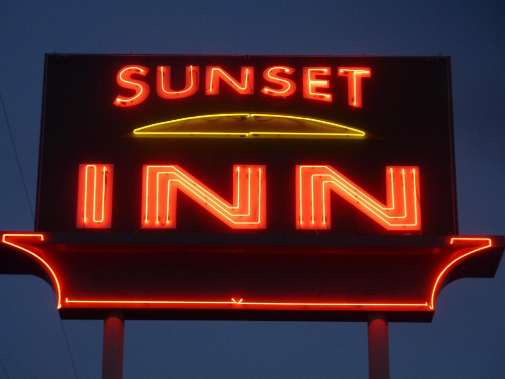Sunset Inn Main image